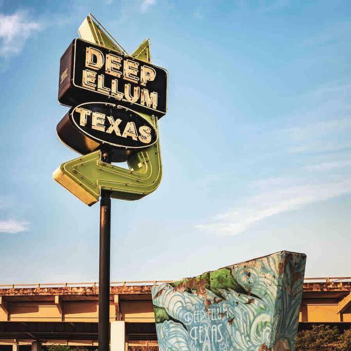 Deep Ellum Art Novea Далас Екстериор снимка